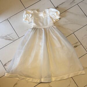 Elegant White Puff Sleeve Dress